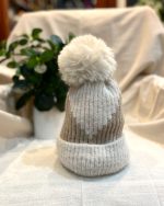 Gorro de lana corazón con pompón - Imagen 5