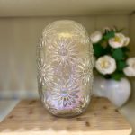 Florero con Relieve de Margaritas